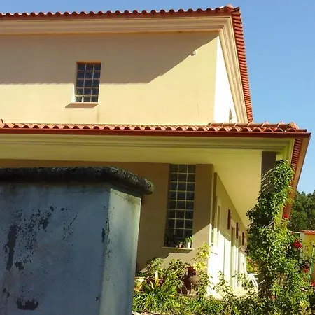 House With 2 Bedrooms In Salir De Matos With Wonderful Mountain View Balcony And Wifi 10 Km From The Beach Salir de Matos